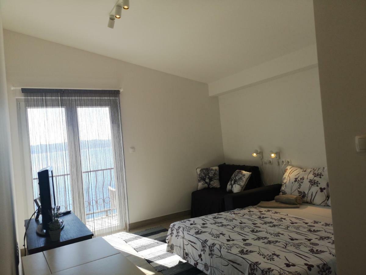 Apartman Studio Kod Ujevica Baška Voda المظهر الخارجي الصورة