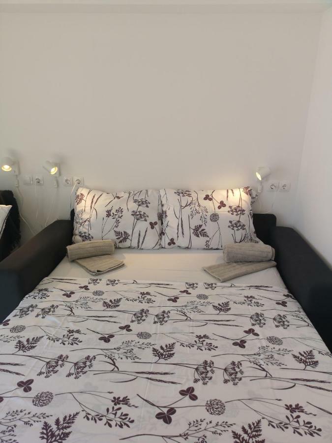 Apartman Studio Kod Ujevica Baška Voda المظهر الخارجي الصورة